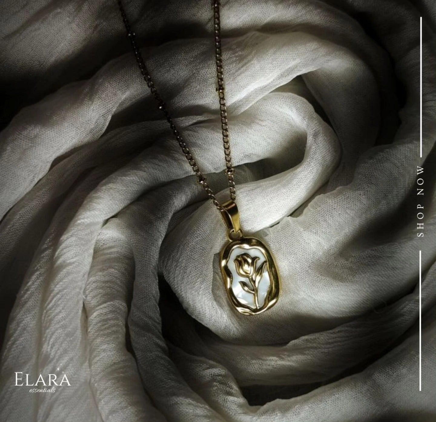 Elegant Gold Rose Pendant Necklace for Women – Minimal Floral Charm Jewelry